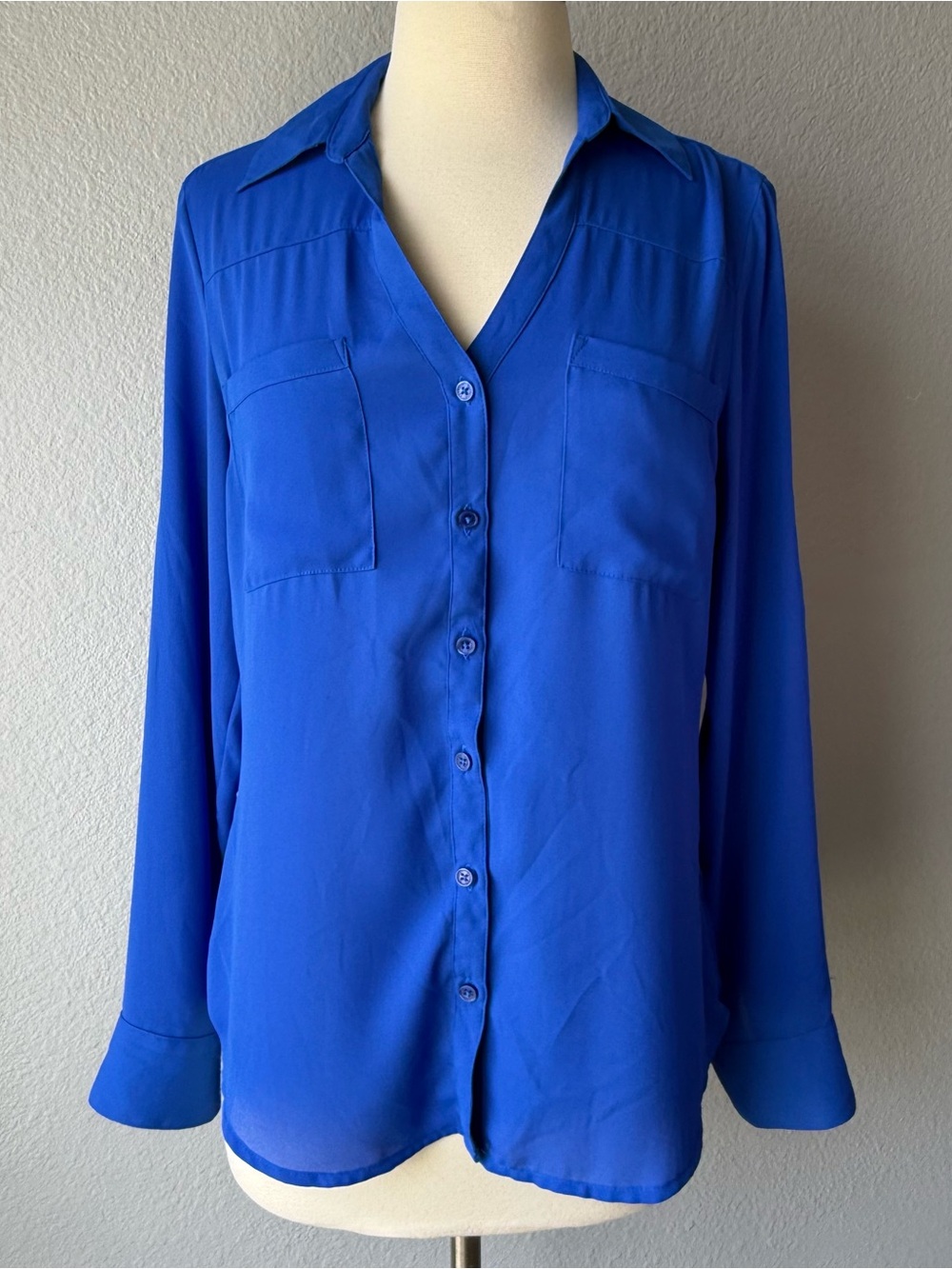Express Portofino Blue Button-Down Work Shirt Blouse with Chest Pockets